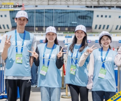 志愿同行 | 感謝1732名“小青星”志愿者的溫暖相伴！